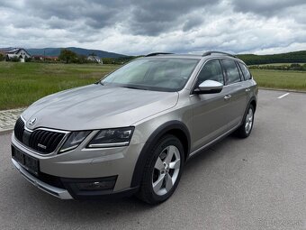 Škoda Octavia Scout 2.0 TDi Dsg 4x4 - 2