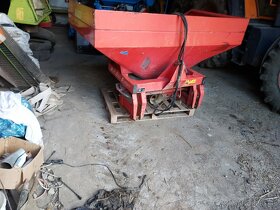Rozmetadlo umelého hnojiva MDS Amazone Německé Rau za-m - 2