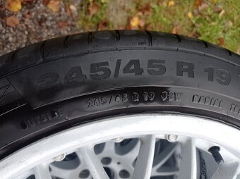 ALU R19 245/45 - 2