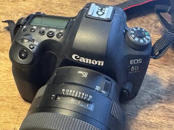Canon EF 85 f/1.2L II USM - 2
