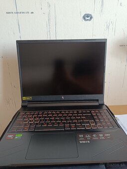 Acer Nitro V16 - 2
