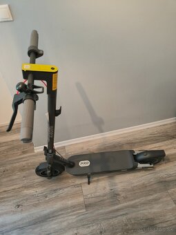 Reserved-Elektricka kolobezka Xiaomi Electric Scooter 5 Pro - 2