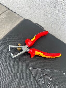 Knipex Odizolovacie kliešte s otváracou pružinou, chróm, via - 2