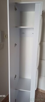 Šatníková skriňa - 2