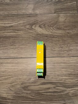 Phoenix Contact Bezpečnostné relé - 2