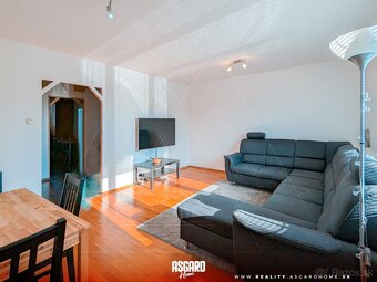 Kompletne zariadený 3i byt s loggiou v tichej štvrti - 2