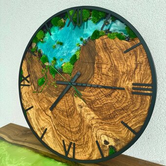Machove hodiny s drevom s epoxidom 60cm olivove drevene - 2