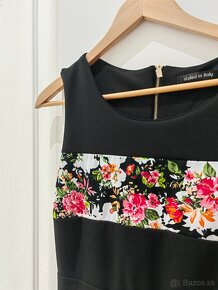 Šaty s kvietkami - 2