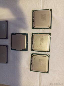 Predám procesory – 10 € / kus - 2