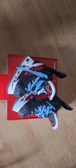 Predám korčule CCM FT670 - 2