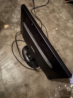Monitor BENQ - 2