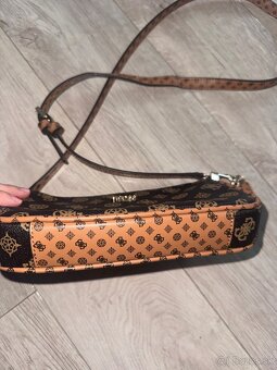 Guess kabelka - 2
