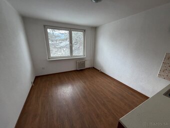 Prenájom garsónky - Partizánske - 2