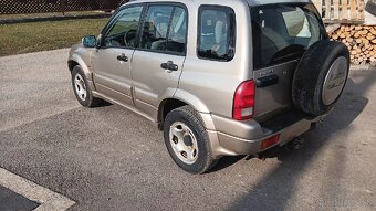 Suzuki grand vitara - 2
