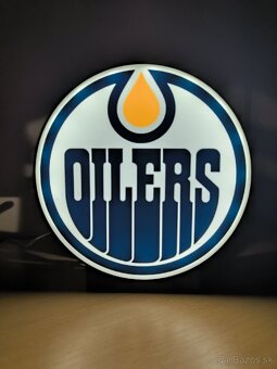 Edmonton Oilers - lightbox - 2