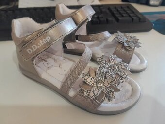 Detské sandále D.D.Step – kožené, pohodlné - 2