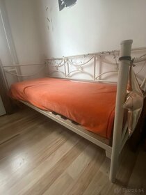 Jednolôžková kovová posteľ - 2