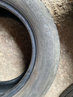 185/65r15 88T Good/Year - 2