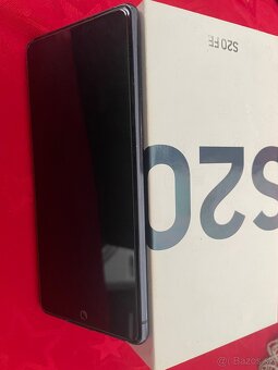 Samsung s20 fe - 2