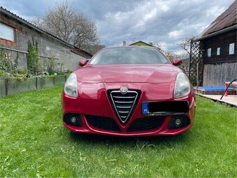 Alfa Romeo Giulietta 1.6 JTD - 2