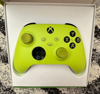Xbox ovládač zelený – ako nový, s krabičkou (Svit) - 2