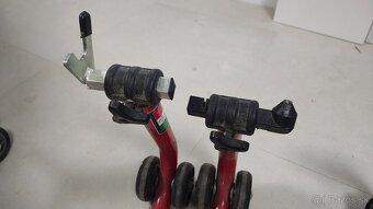 Predám servisné stojany Bike Lift - 2