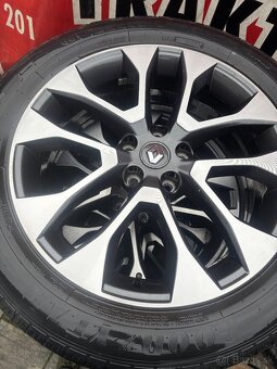 5x14,3 r19 originál Renault - 2