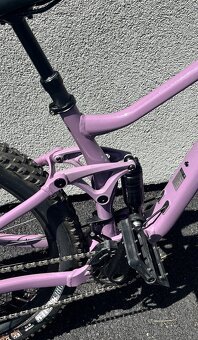 Predám Liv Embolden purple ash 29.2 dámsky (unisex) - 2
