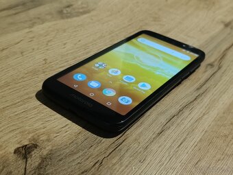 Motorola Moto E5 Play - 2