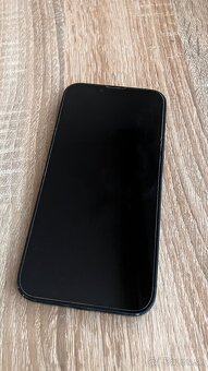 VYMENÍM iPhone 13 256gb midnight za peniaze alebo iP 13 mini - 2