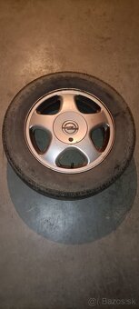 Predám disky a letné pneumatiky 15" palcové štvordierové al - 2