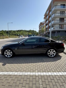 Predám BMW E92 320i Coupe - 2