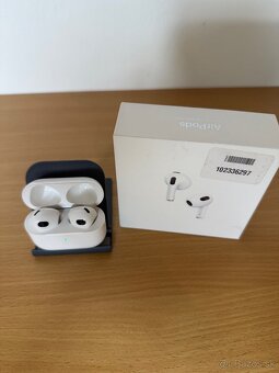 slúchadlá AirPods 3 - 2