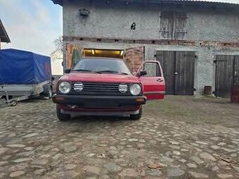 Golf MK2 držiak na plechovky a hella krytky - 2