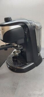 Pákový kávovar-DeLonghi - 2