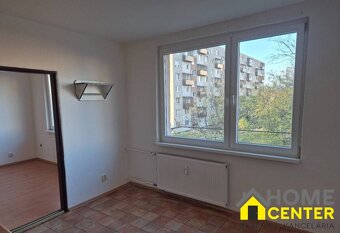 PREDAJ : 1 IZBOVÝ BYT NA "SEDMIČKE", KOMÁRNO - 2