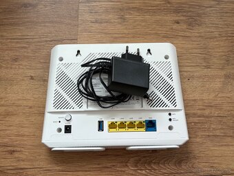 Wi-Fi router Zyxel EX-3300 (1200 Mbps) - 2