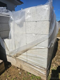 Metropol UNI BIELA - 2