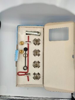 Bezpečnostné matice rôzne druhy - 2