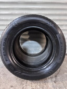 225/65R17 102H - 2
