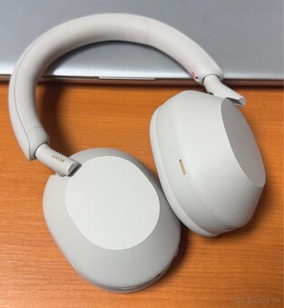 Sony WH-1000XM5 Silver - 2