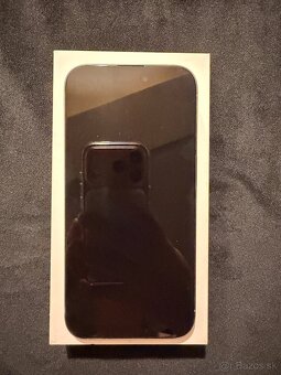 iPhone 15pro 128GB Natural Titanium - 2