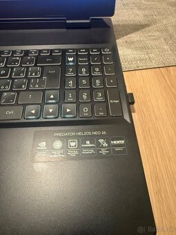 Predám herný notebook Acer Predator Helios Neo 16 Obsidian - 2