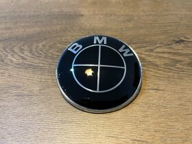 Čierne znaky BMW - 2