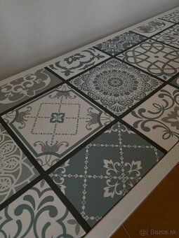 Písací stolík - 2