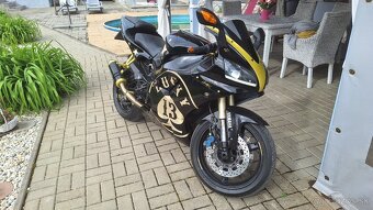 yamaha R1 - 2
