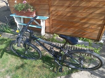 Chlapčenský bicykel a kolobežky - 2