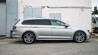 Volkswagen Passat 2.0 TDi DSG R-Line - 2