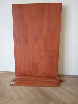 Drevený jedálenský stôl - 2