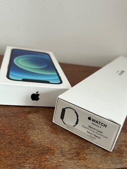 iPhone 12 128GB + Apple Watch Series 3 (38mm) - 2